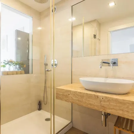 Madeira Ocean View By Atlantic カニコ